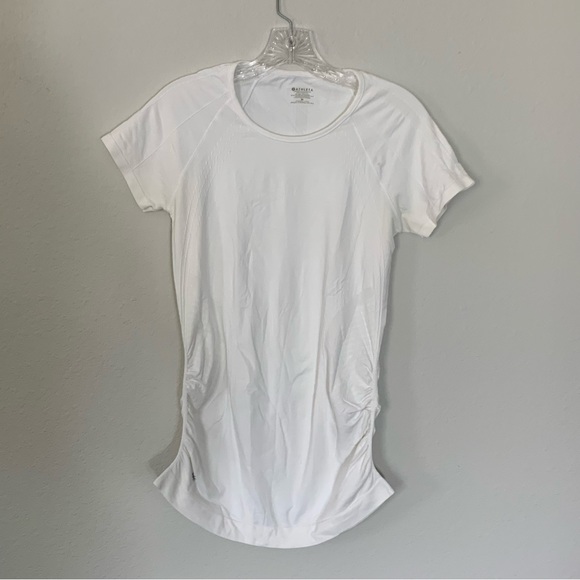 Athleta Tops - Athleta white workout stretchy  top size M